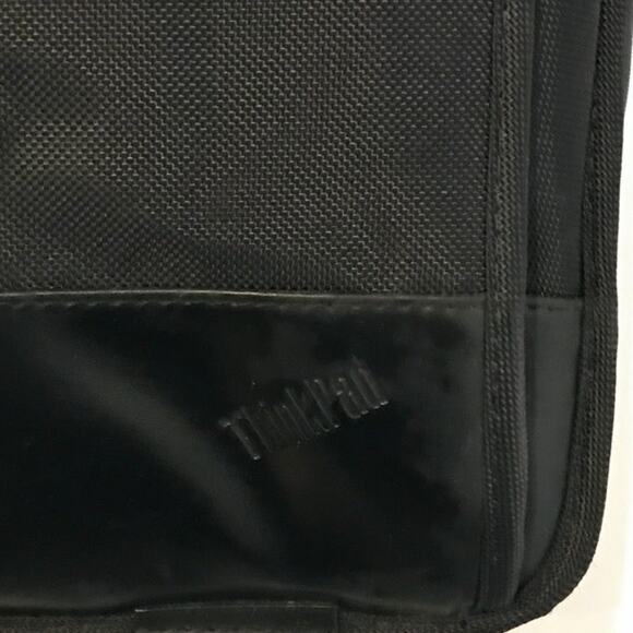 Thinkpad Canvas Computer Bag - Picture 3 of 6